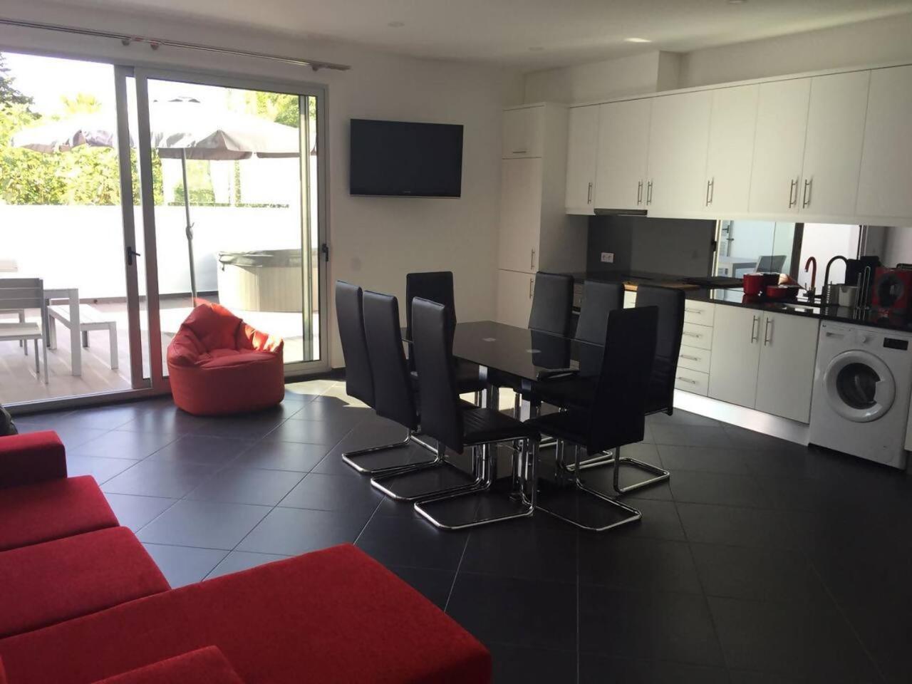 Casa Com 3 Suites Jacuzzi Em Albufeira Exterior foto